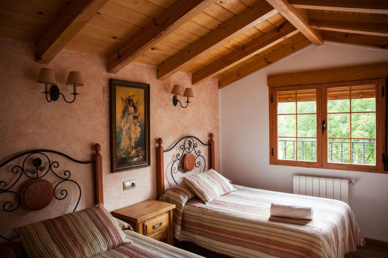 Alojamiento Rural Casa Inocente La Toba  외부 사진